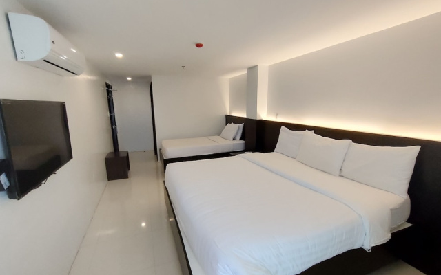 Top Star Hotel Tagum
