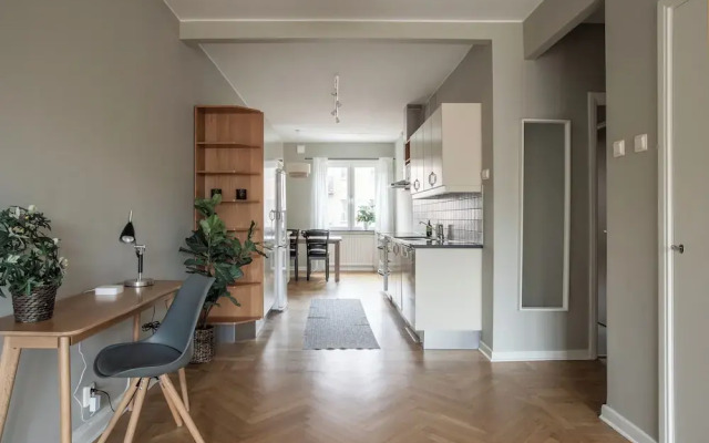 Live and Stay Lagerbring