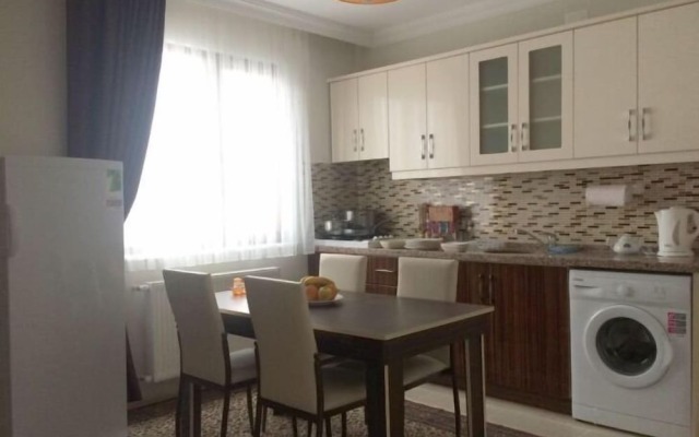 Ahenk Apartment