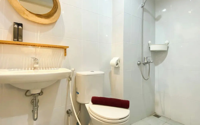 Comfort and Nice Studio Room Patraland Urbano Apartment