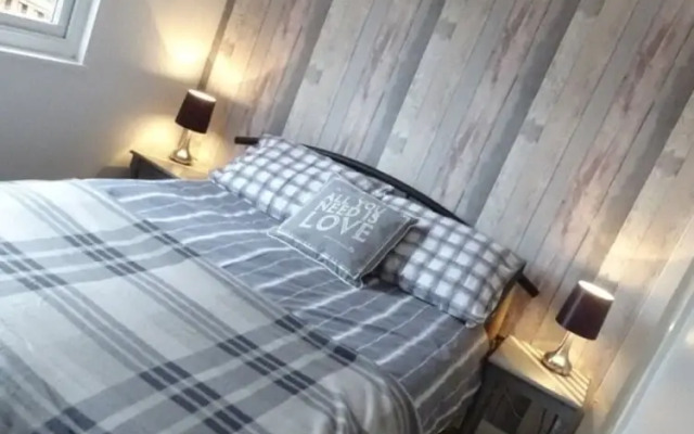 Snowdonia Holiday Cabin In Caernarfon North Wales