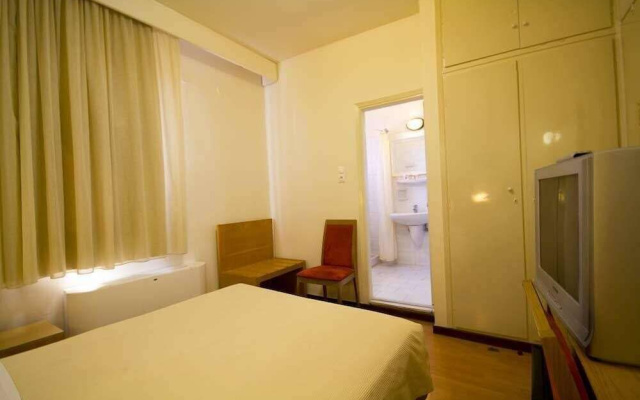 Diana Hotel - Image 6