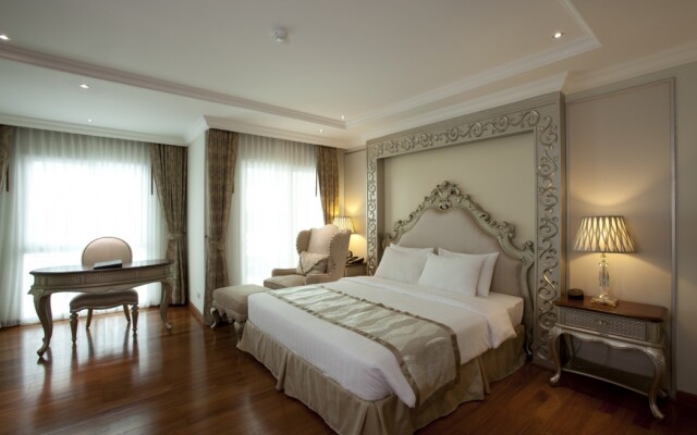 LK The Empress Pattaya