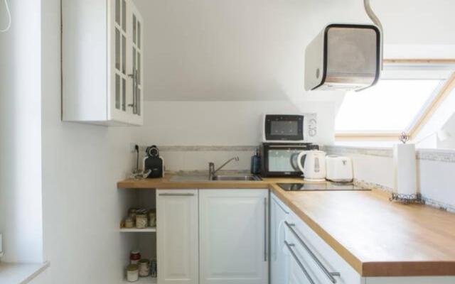 Studio Apartment Alba