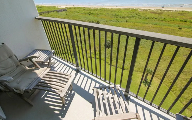 Islander East 809-a View From the Top