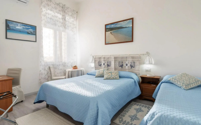 Affittacamere AioSardegna Al Porto-Camera 1_al_Porto