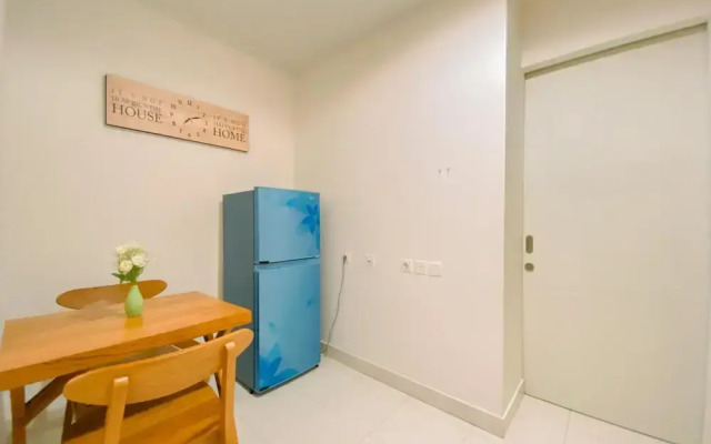 Modern Look 1BR at Sentul Tower Apartment