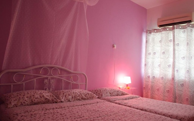 Manis-Manis @ Color Sense Cottage – Guest Rooms – Malacca