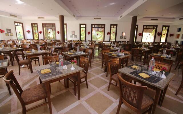 Tamra Beach Resort