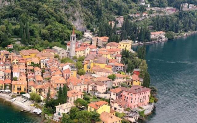 Casa Camelia Varenna