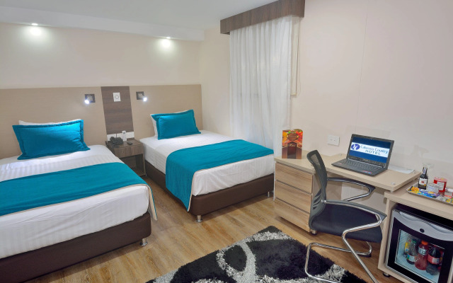 Hotel Cabecera Country