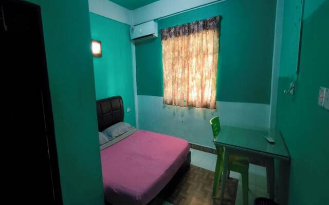 OYO 91012 Cenang Motel