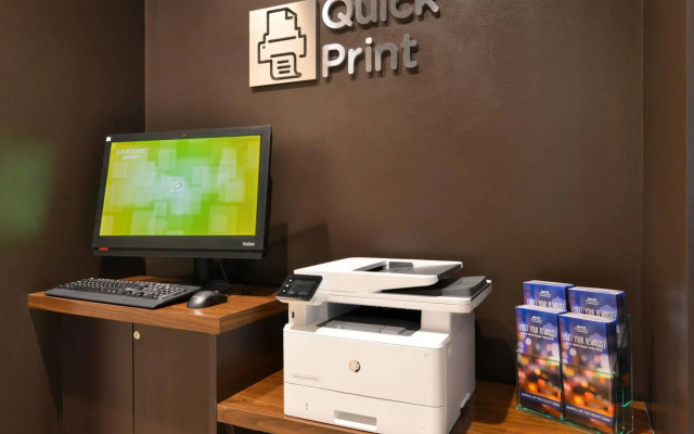 Courtyard by Marriott Toledo North