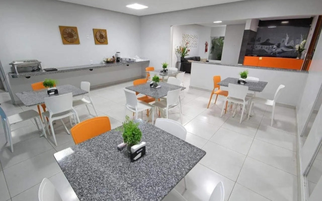 Hotel Encantos De Penedo