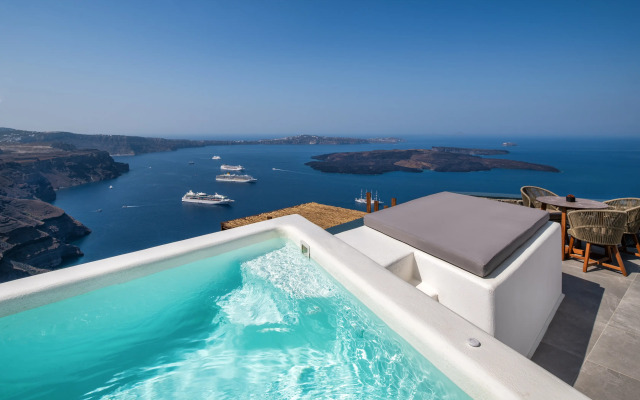 Eteoro Suites
