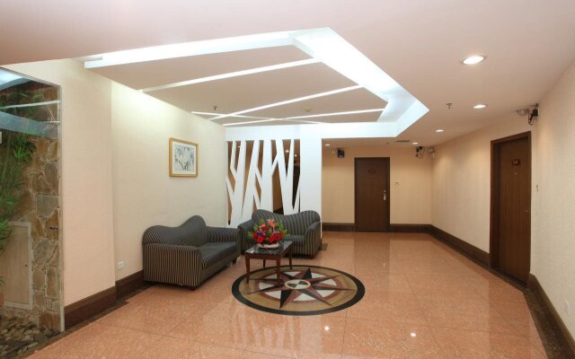 Xinhua Hotel