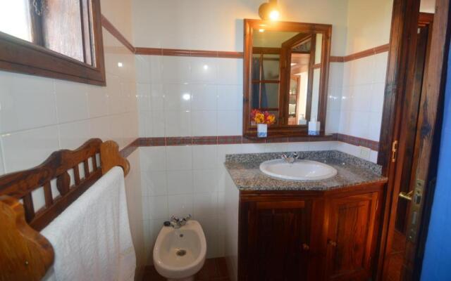 Casa Rural Dos Aguas by Isla Bonita