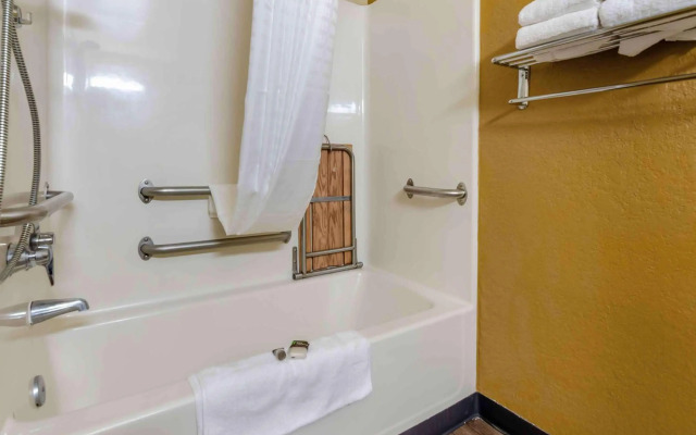 Extended Stay America Suites Bakersfield California Avenue