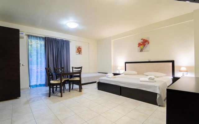 Golden Rose Suites