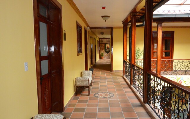 Hotel La Basílica Quito