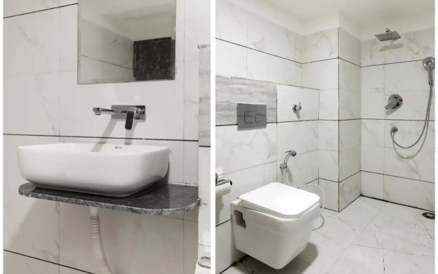 FabHotel Pishori Inn