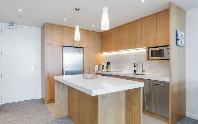 Penthouse with Access to Exclusive Rooftop Terrace