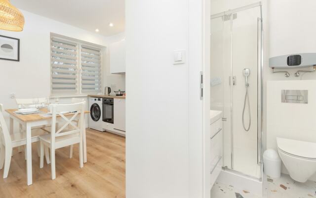Charming Apartment in Gdynia by Renters