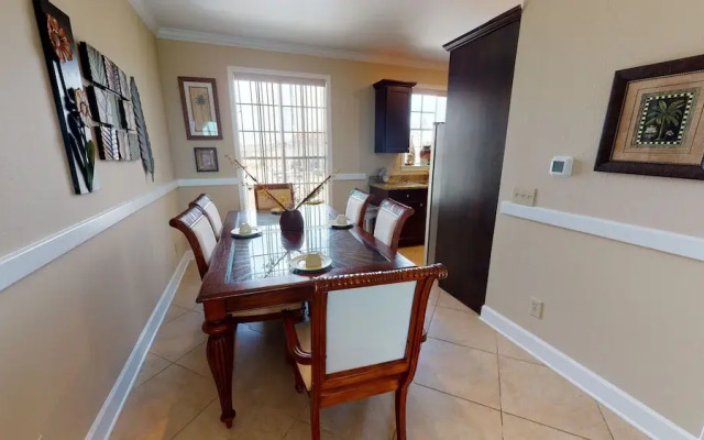 Dawn 823 Condo With Private Balcony and Views of Gulf of Mexico by Redawning