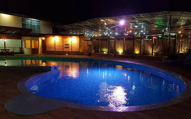 Pacific Crown Hotel