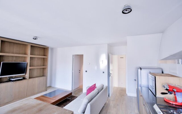 Universal Apartment Solution - ASS