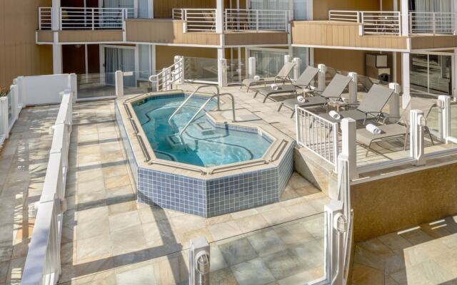 QUALITY INN &amp; SUITES OCEANVIEW