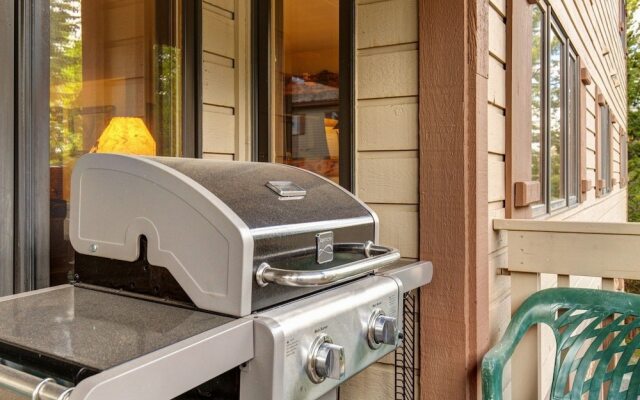 Abode at Teewinot Cabin