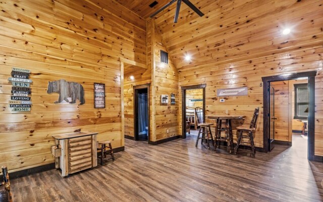 The Majestic Pine Retreat 13 Bedroom Home by Redawning