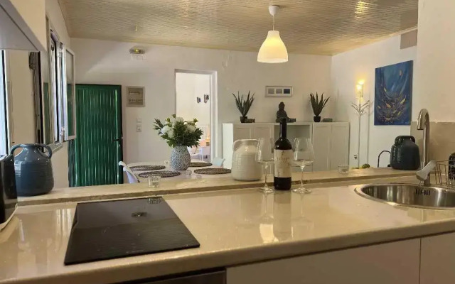 Levrecchio Beach Cottage