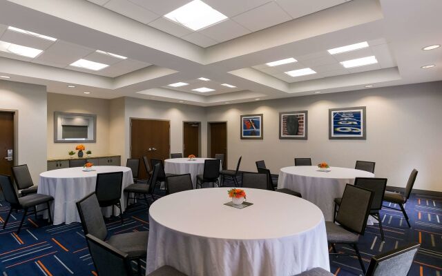 Hampton Inn & Suites Wilmington Christiana