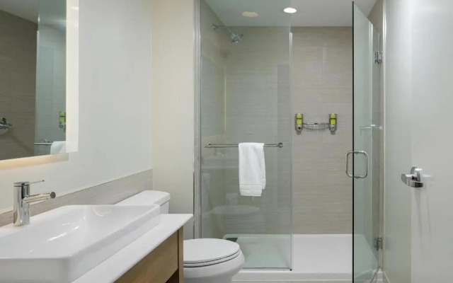 Element Nashville Airport Marriott