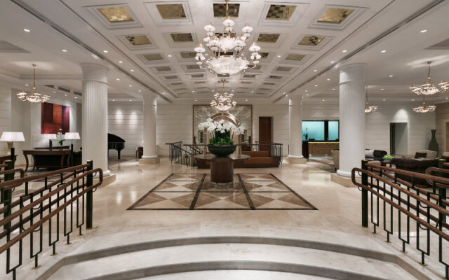 Grand Hotel Vilnius, Curio Collection by Hilton