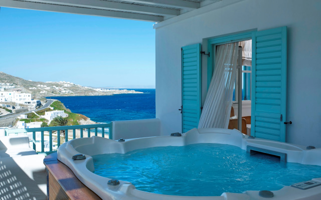 Bill&Coo Mykonos Hotel