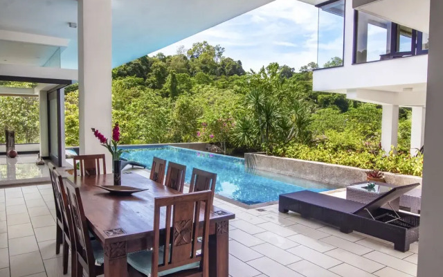 Villa 4 Luxury Private Pool Villa