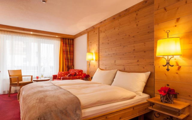 Hotel Holiday – Guest Rooms – Zermatt