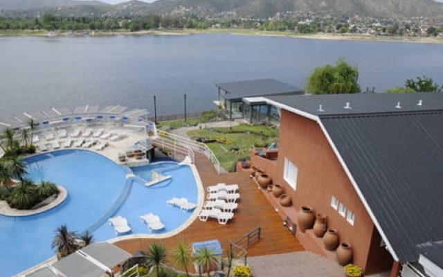 Aligio Beach Hotel