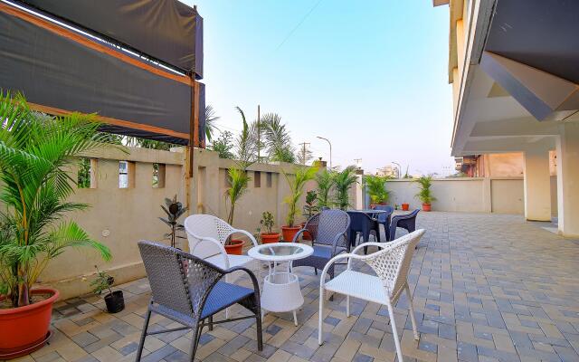 Fabhotel Manomay Homes