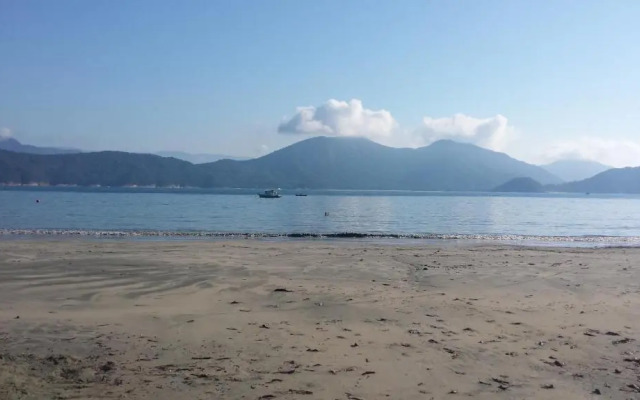 Loft Praia Brava - Suíte com Área Gourmet Privativa