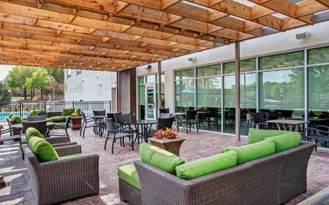 Holiday Inn Express & Suites Covington by IHG