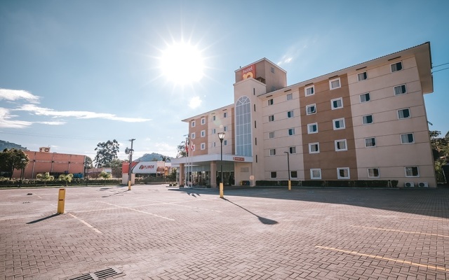 Hotel 10 Blumenau