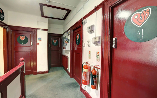 PubLove @ The Steam Engine - Hostel