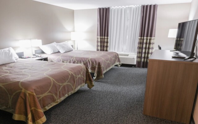 Super 8 by Wyndham Moosonee