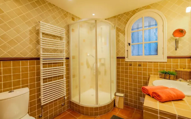 Villa Theoule VI2003 by Riviera Holiday Homes