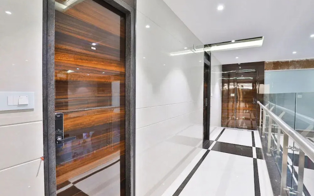 OYO 15635 Elite Rooms & Banquet