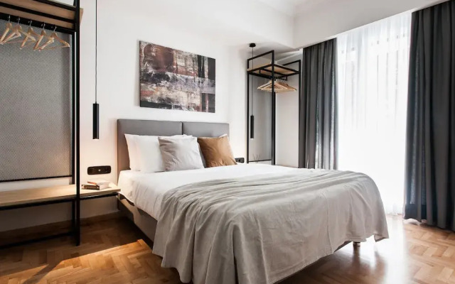 UPSTREET Modern Minimalist 3BD Apt-Hilton